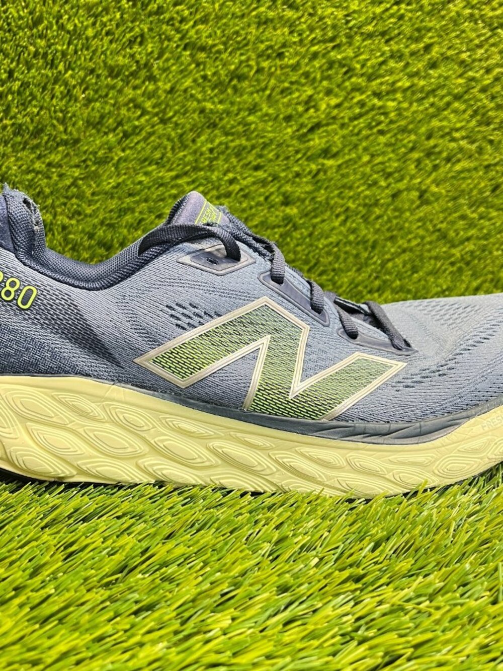 New Balance Fresh Foam x 880v14 Mans Size 11.5 Blue Athletic Shoes‎ Sneakers